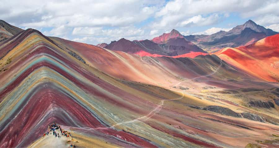 Cusco: Rainbow Mountain & Red Valley tour with Meals - Breakfast in Cusipata gives you a needed pause