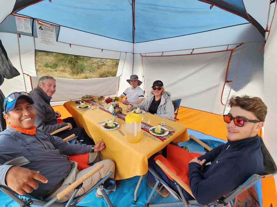 Cusco: Rainbow Mountain & Red Valley Tour with Picnic meals - Hiking toward Vinicunca and Ausangate