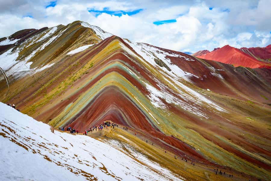 Cusco: Rainbow Mountain & Red Valley Tour with Picnic meals - The 4:30 am start and three-hour ride