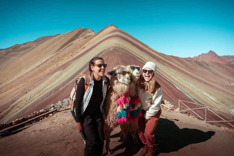 Cusco: Rainbow Mountain Tour and Red Valley Hike (Optional) - The 4:00 am start from Cusco