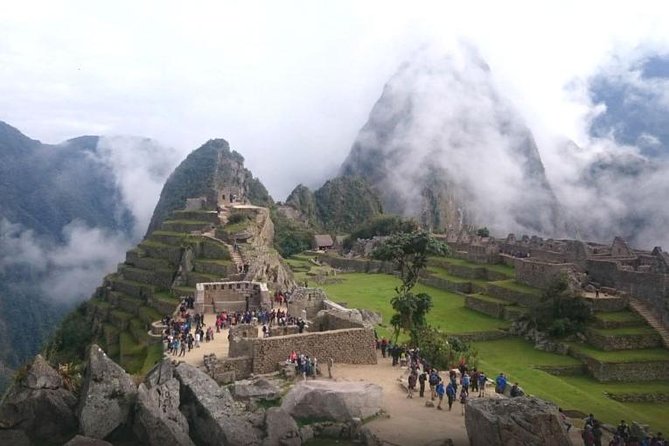 Cusco Sacred Valley and Machupicchu 4 Days - Pisac and the Sacred Valley: markets, river views, and stonework