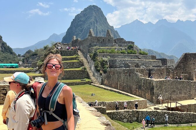 Cusco Sacred Valley Machupicchu & Rainbow Mountain - 4 Day Tour - Key points at a glance