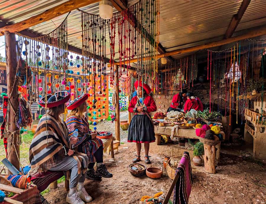 Cusco:Sacred Valley Pisaq,Ollantaytambo,Chinchero with Lunch - What the long day feels like in practice