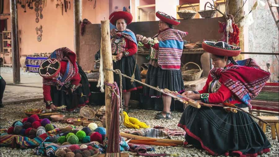 Cusco: Sacred Valley VIP, Pisac, Ollantaytambo - Moray and the Incas’ agricultural experiment