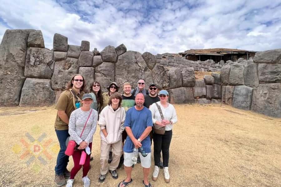 Cusco: Sacsayhuaman, Qenqo, Puca Pucara & Tambomachay Tour - Sacsayhuaman and the shock of Inca stonework