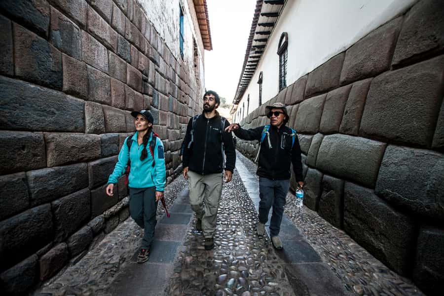 Cusco: Walking Tour Cusco - Starting at the Plaza de Armas in Cusco