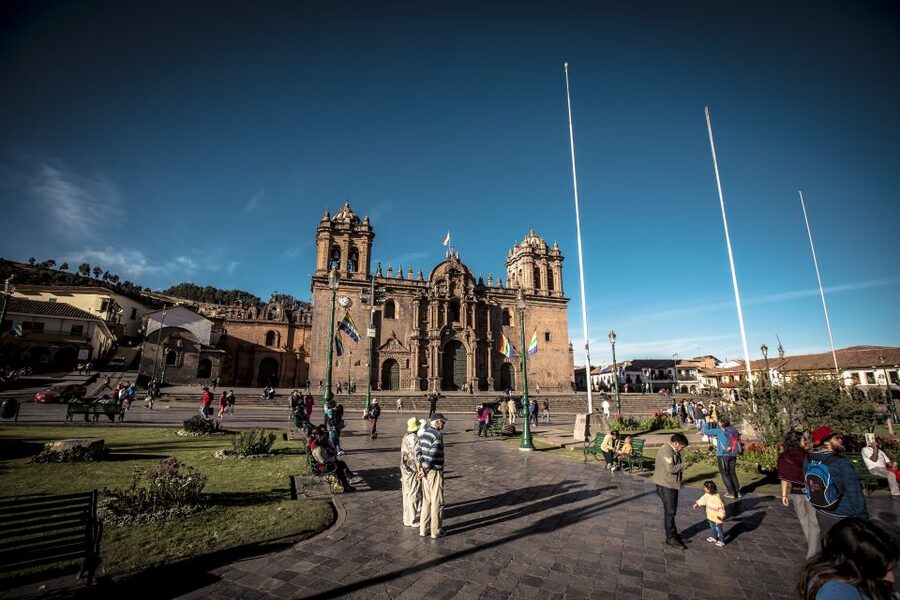 Cusco: Walking Tour Cusco - Plaza San Francisco and the Walk Toward San Pedro
