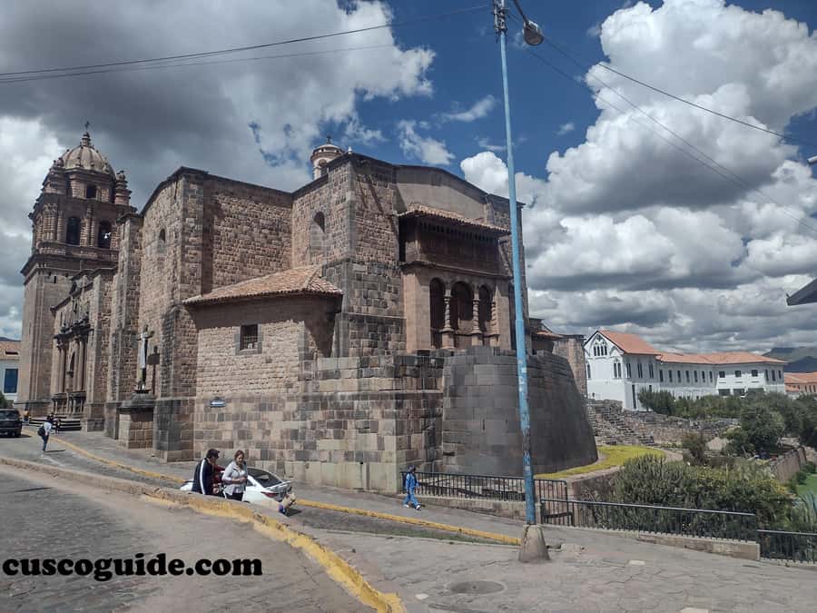 Cusco Walking Tour: Downtown, Sun Temple & San Blas Views - Qorikancha, the Temple of the Sun