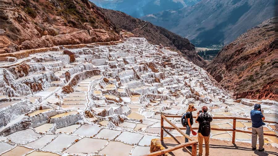 Desde Cusco: Moray Salinas de Maras y Tejedores de Chinchero - What the $16 price really covers