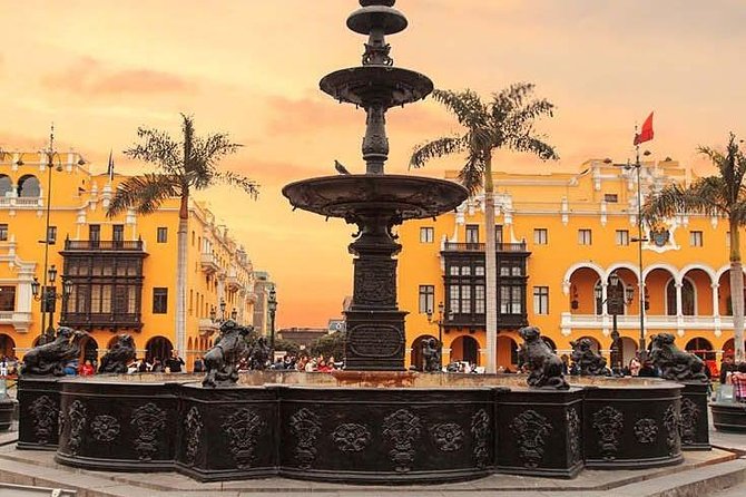 Discover Lima: Love Park, Historic Center, and its Catacombs. - The chocolate stop is pleasant, but not fully dependable