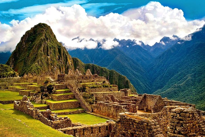 Epic Machu Picchu 2-Day Adventure by Car with Overnight Stay - Communication, guides, and organization
