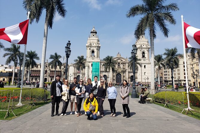 Essential Lima: Half-Day Tour with Catacombs & Pick-Up - Plaza San Martin: a calm start with a political past