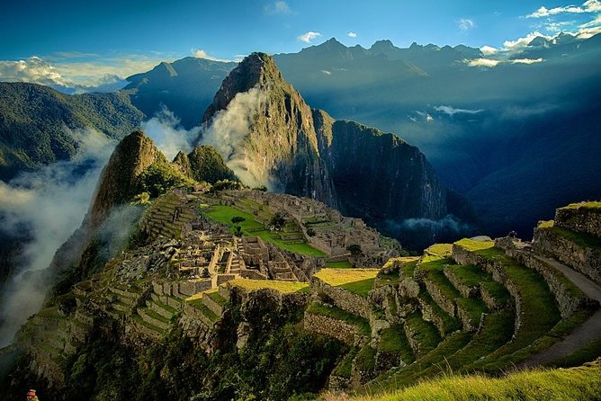 Excursion to MachuPicchu from Cusco with lunch | Private Service| - The 3 to 4 am hotel pickup