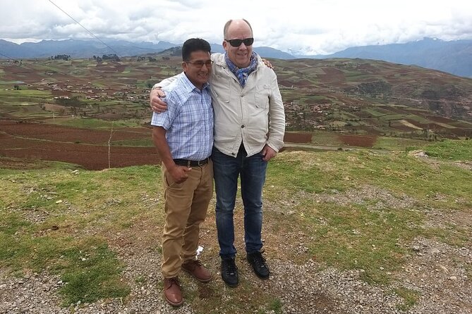 Excursion to Pisac Salineras Moray and Ollantaytambo From Cusco - Chinchero: old streets and living textile skills
