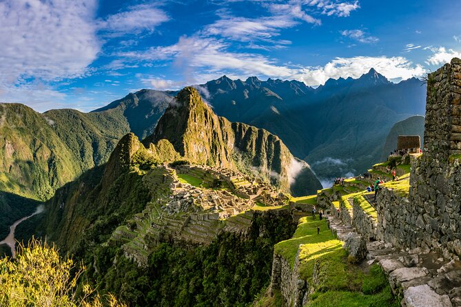 Excursion to the Sacred Valley and Machu Picchu by Panoramic Train - Why this two-day route works from Cusco