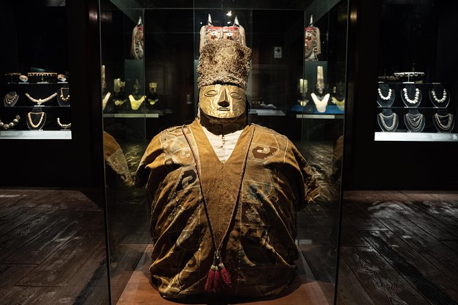 Experience Lima: Gastronomic Evening at Larco Museum - Why the Larco Museum works so well at night