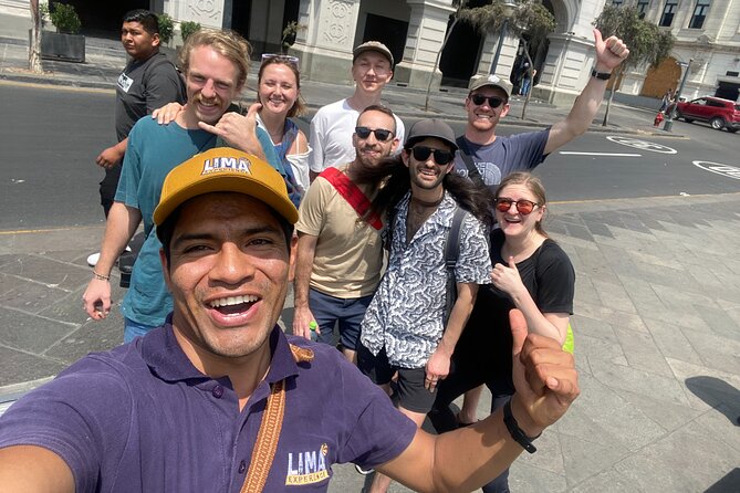 Experience Lima: Taste 12 Snacks and Visit Top Monuments - Starting at Jirón Cusco and entering Barrios Altos