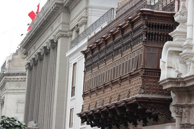Experience Lima: Taste 12 Snacks and Visit Top Monuments - Plaza de Armas and Lima’s grand civic center