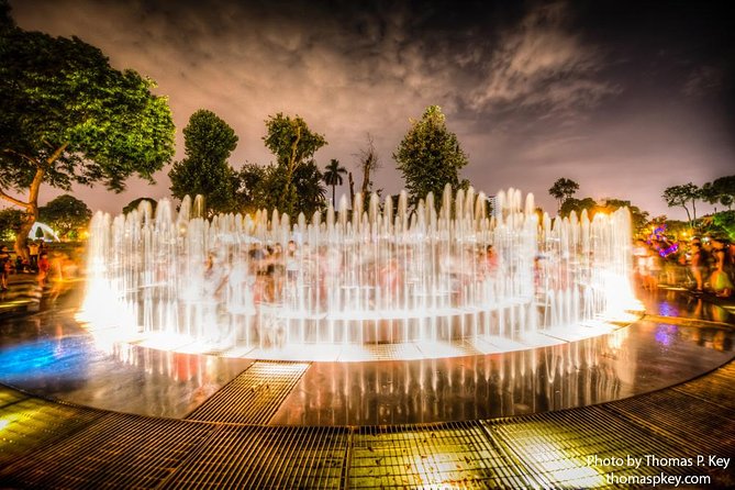 Fantastic Lima: City Tour + Magic Water Show + Local Dinner - Presidential Palace, Cordano, and Lima’s grand religious center