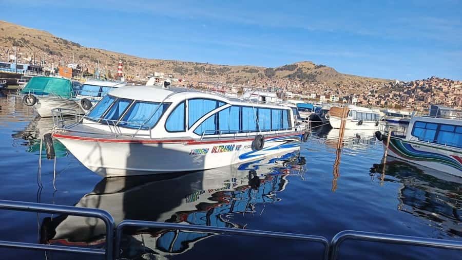 Floating Islands of Los Uros: Guided Tour, Culture and Tradition. - Meeting the Uros community on the first island