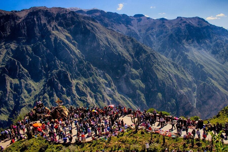 From Arequipa: Colca Canyon & La Calera Thermal Waters - A 30-minute soak at La Calera