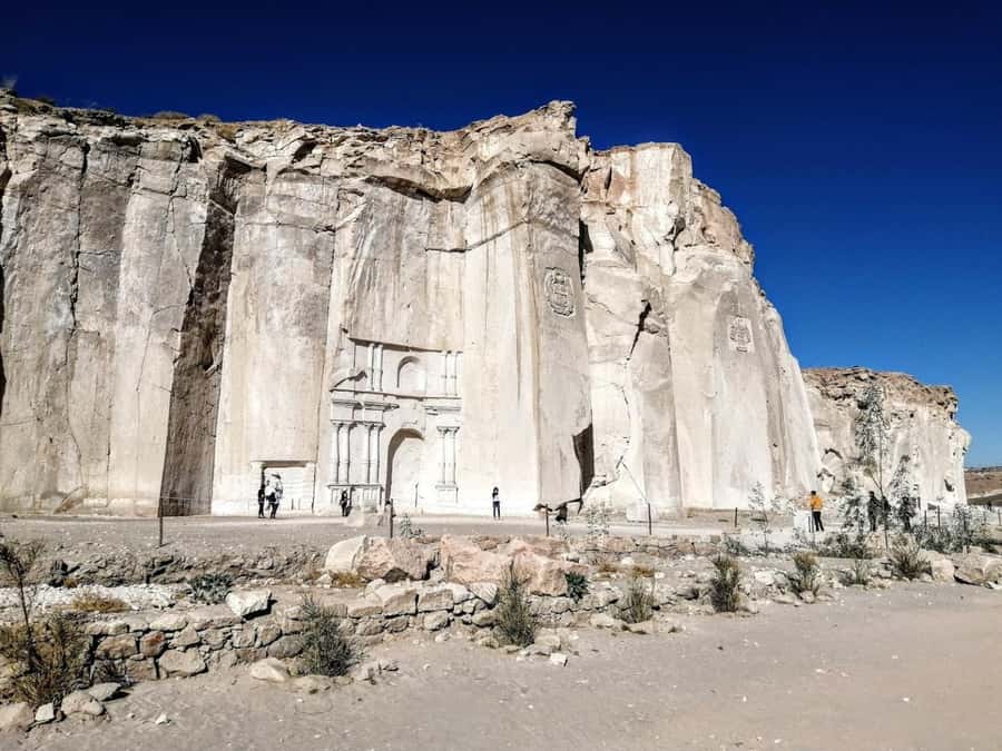 From Arequipa: Sillar Route Trek - The Volcanoes and Andenerías Viewpoint