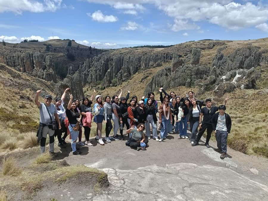 From Cajamarca: Guided visit to the "Cumbemayo" Stone Forest + pickup - Walking among the Frailones