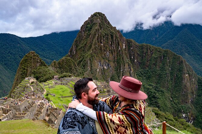 From Cusco - 2-Day Tour to the Sacred Valley and Machu Picchu with Lunch - Machu Picchu rewards the early alarm