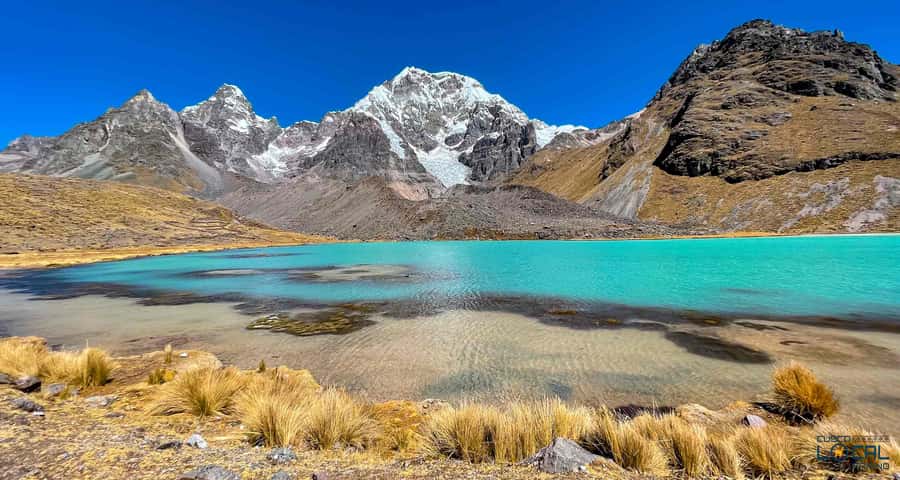 From Cusco: 7 Lakes of Ausangate Full Day Tour - Meeting local people in an Andean setting