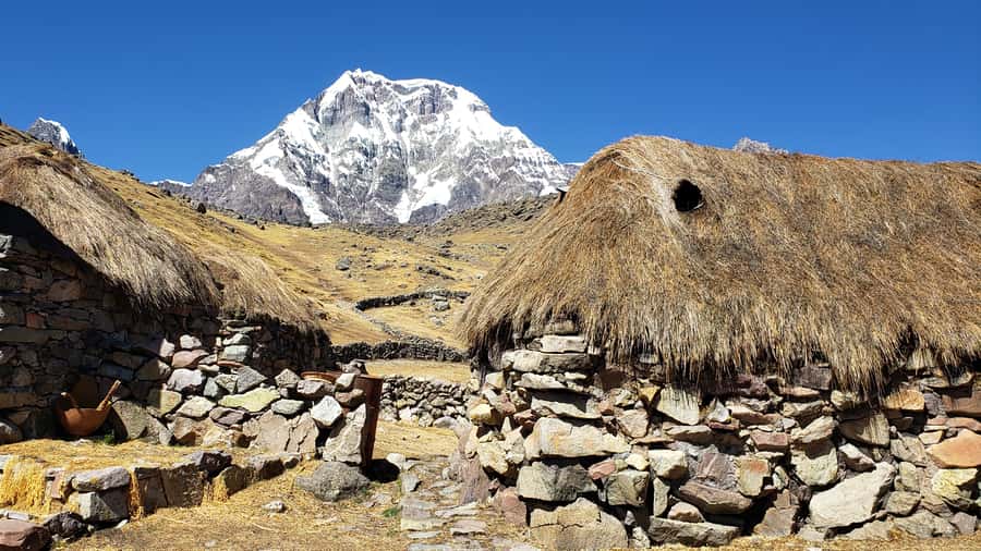 From Cusco: 7 Lakes of Ausangate Full Day Tour - Lunch, hot springs, and the return to Cusco