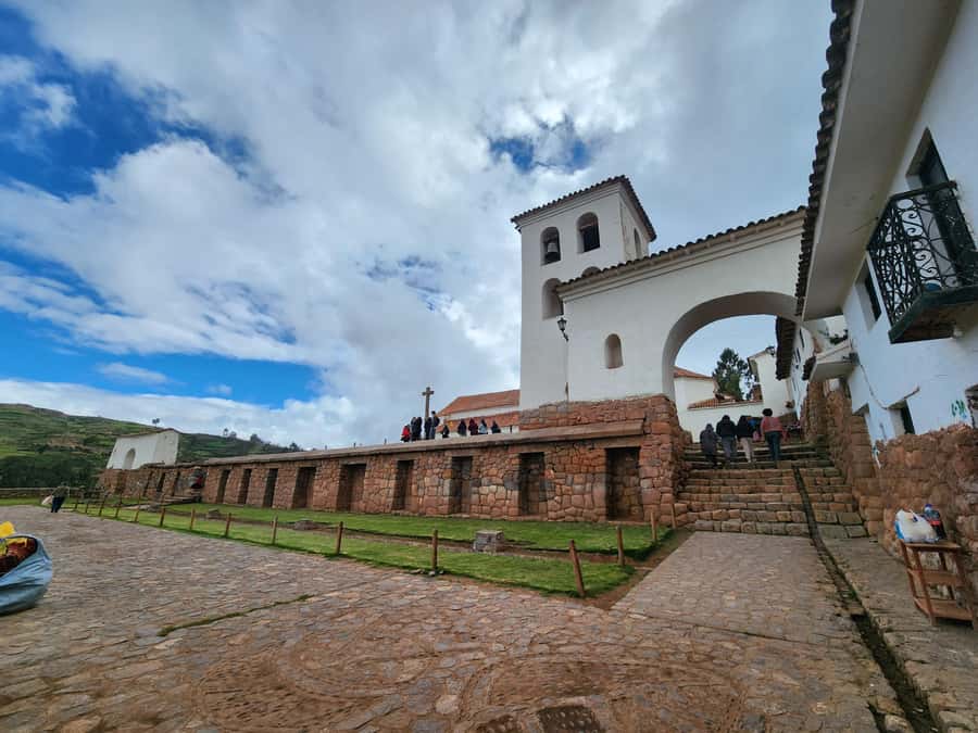 From Cusco: Chinchero, Moray, Maras, Ollantaytambo and Pisaq - Ollantaytambo shows the Inca town at its best