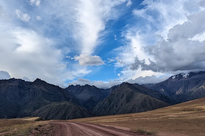 from Cusco:Chinchero,Moray & Salt Mines drop-off in Ollantaytambo - Who should choose this Sacred Valley tour?