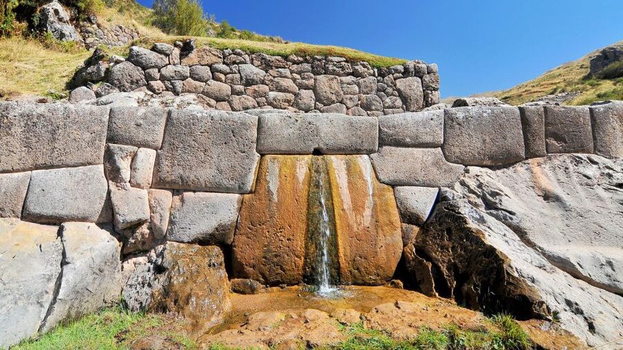 From Cusco: City tour 4 ruins + Qoricancha - Qenqo, a ceremonial site cut into rock