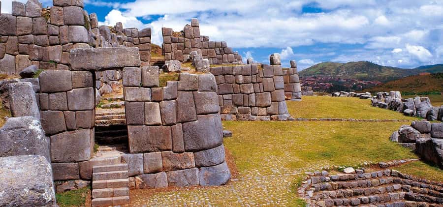 From Cusco: City Tour in Cusco - Sacsayhuamán and Koricancha - Why this half-day route works in Cusco