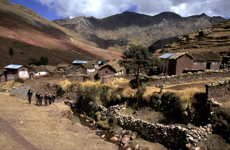 From Cusco: Full day Palcoyo Rainbow Mountain Tour - The weather problem you should take seriously