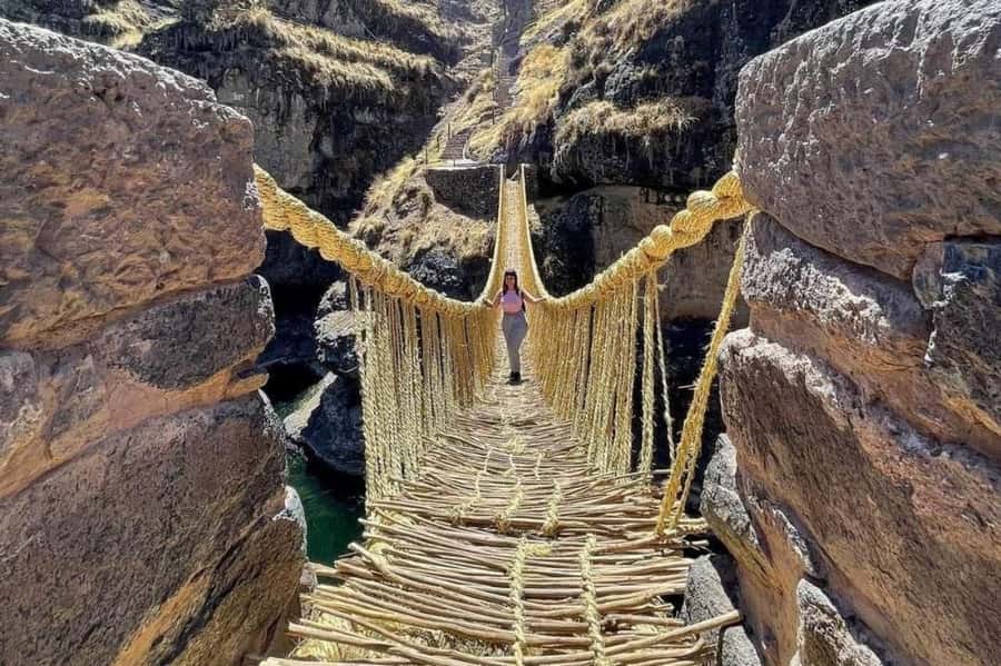 From Cusco: Inka Suspension Bridge Qeswachaca - Qeswachaka - Pomacanchi and the Andean lake stops