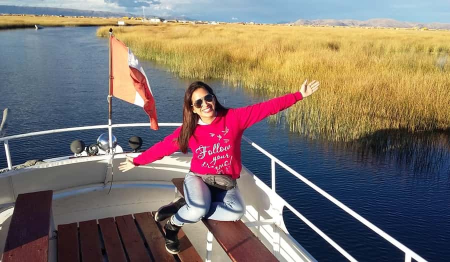 From Cusco: Lake Titicaca with a visit to Uros and Taquile - Cruising from Puno to the Uros islands