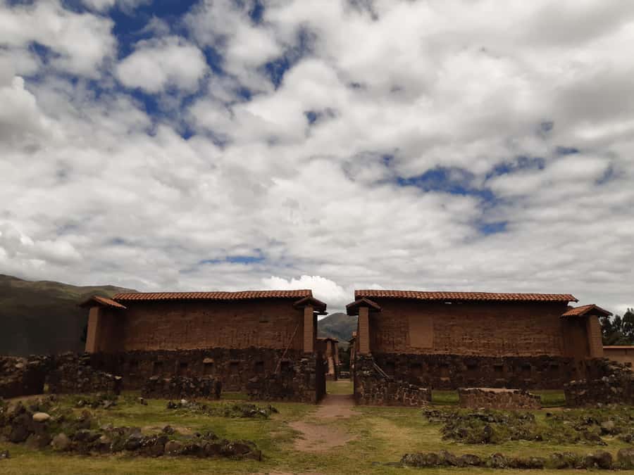 From Cusco: Lake Titicaca with a visit to Uros and Taquile - Walking on Taquile and eating fresh fish
