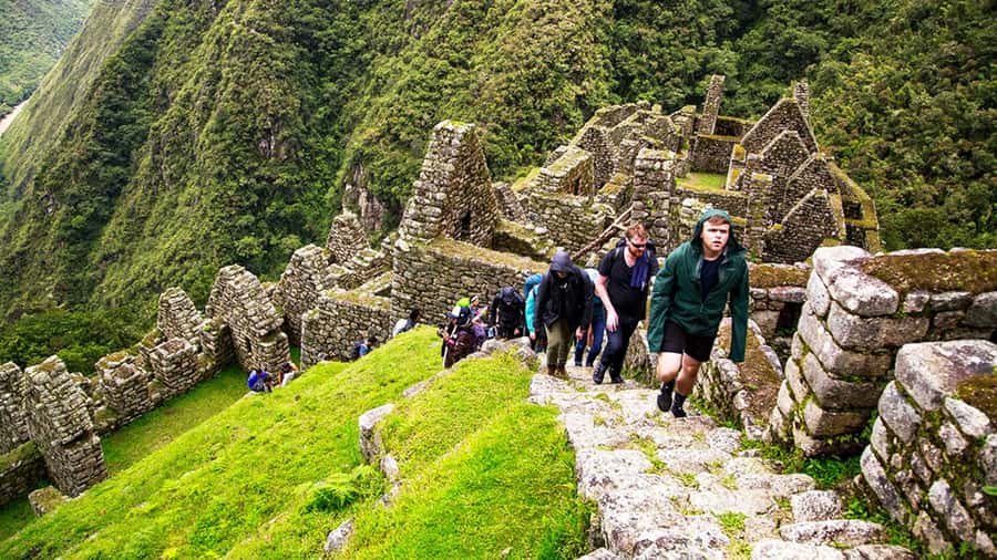 From Cusco: Machu Picchu 2-Day Inca Trail - Aguas Calientes and the overnight break