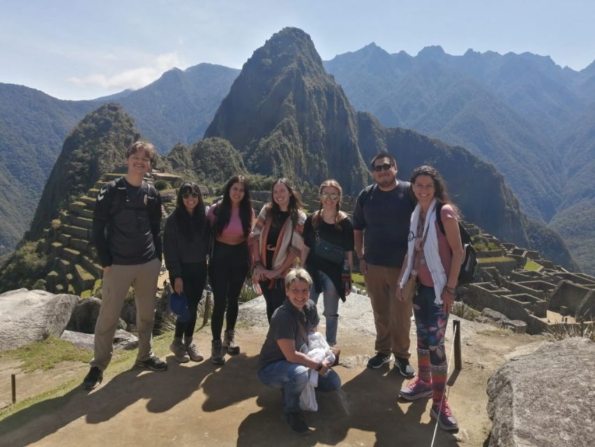 From Cusco: Machu Picchu 2 days - The Machu Picchu visit and the guide