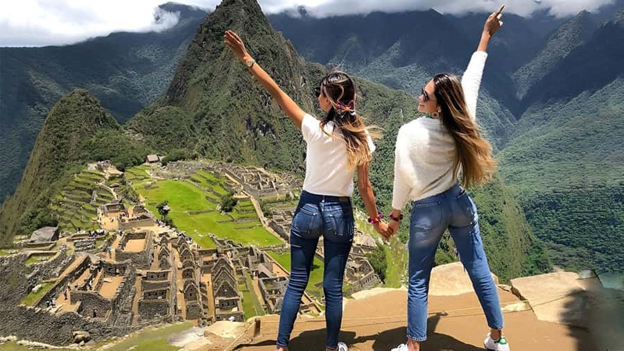 From Cusco: Machu Picchu Tour with Hiking Ticket - What the $339 price really covers