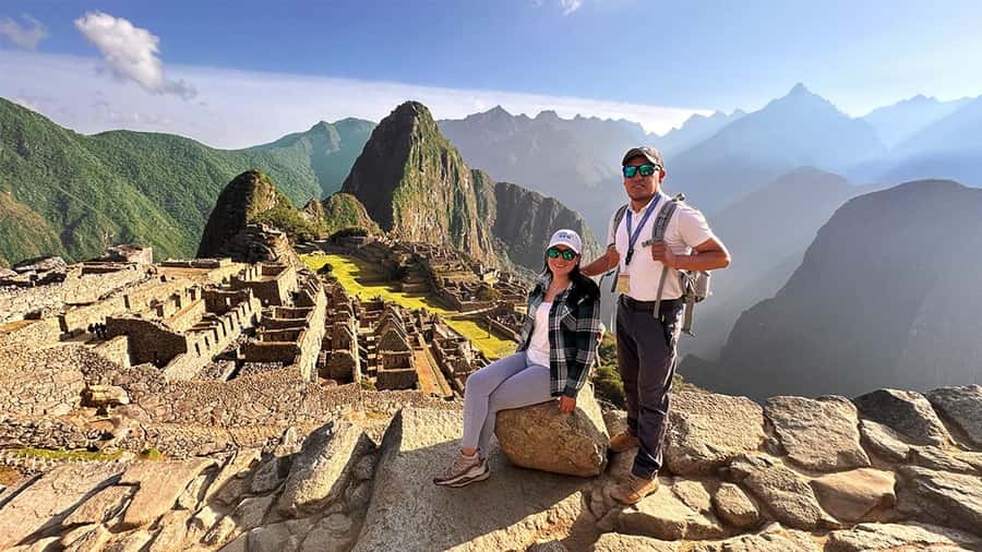 From Cusco: Machu Picchu Tour with Hiking Ticket - What the small group changes