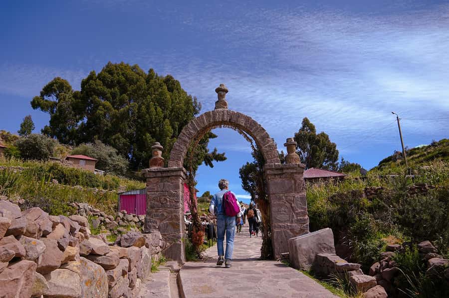 From Cusco: Titicaca Lake - Full day tour with sleeper bus - What to pack for the overnight buses and lake