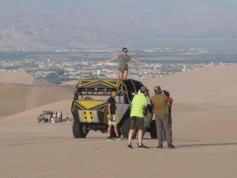From Lima: Ballestas Islands and Huacachina Sunset Day Trip - Huacachina at 3:30 p.m.: an oasis surrounded by sand