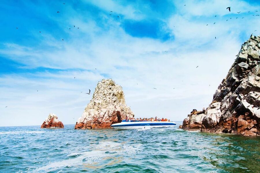 From Lima: Ballestas Islands, Huacachina, and Vineyard Tour - Is $220 a fair price?