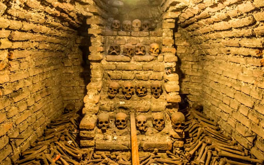 From Lima: City Tour with Catacombs & Pachacamac Inka Ruins - San Francisco Monastery and the underground Catacombs