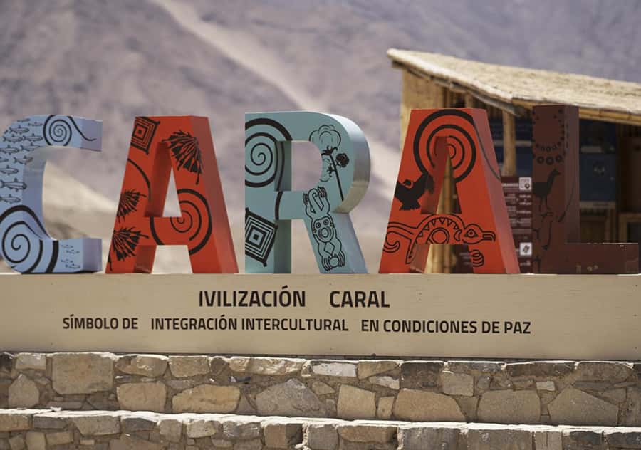 From Lima: Discover the Ancient Sites Caral & Bandurria - Exploring Caral’s Pyramids and Sacred Buildings
