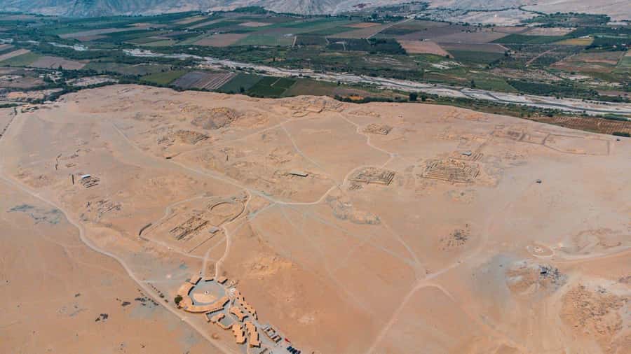 From Lima: Discover the Ancient Sites Caral & Bandurria - How the Guides Shape the Experience