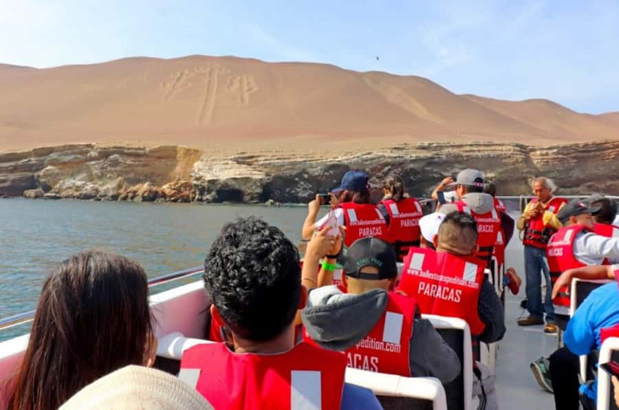 From Lima: Full Day to Paracas and Huacachina Desert Oasis - Guides, language, and group management