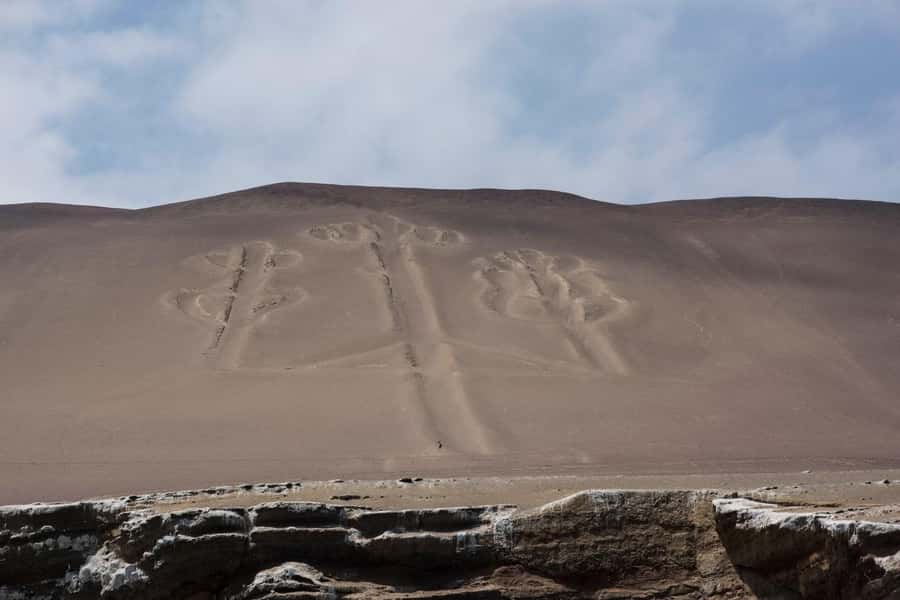 From Lima: Paracas and Huacachina Oasis Full Day Tour - The road from Paracas to Huacachina